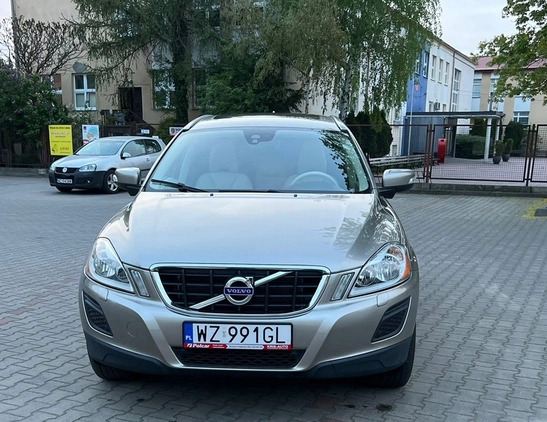 Volvo XC 60 cena 61000 przebieg: 160000, rok produkcji 2012 z Łomianki małe 121